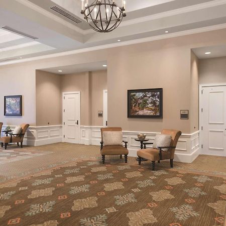 Embassy Suites Savannah Historic District Buitenkant foto