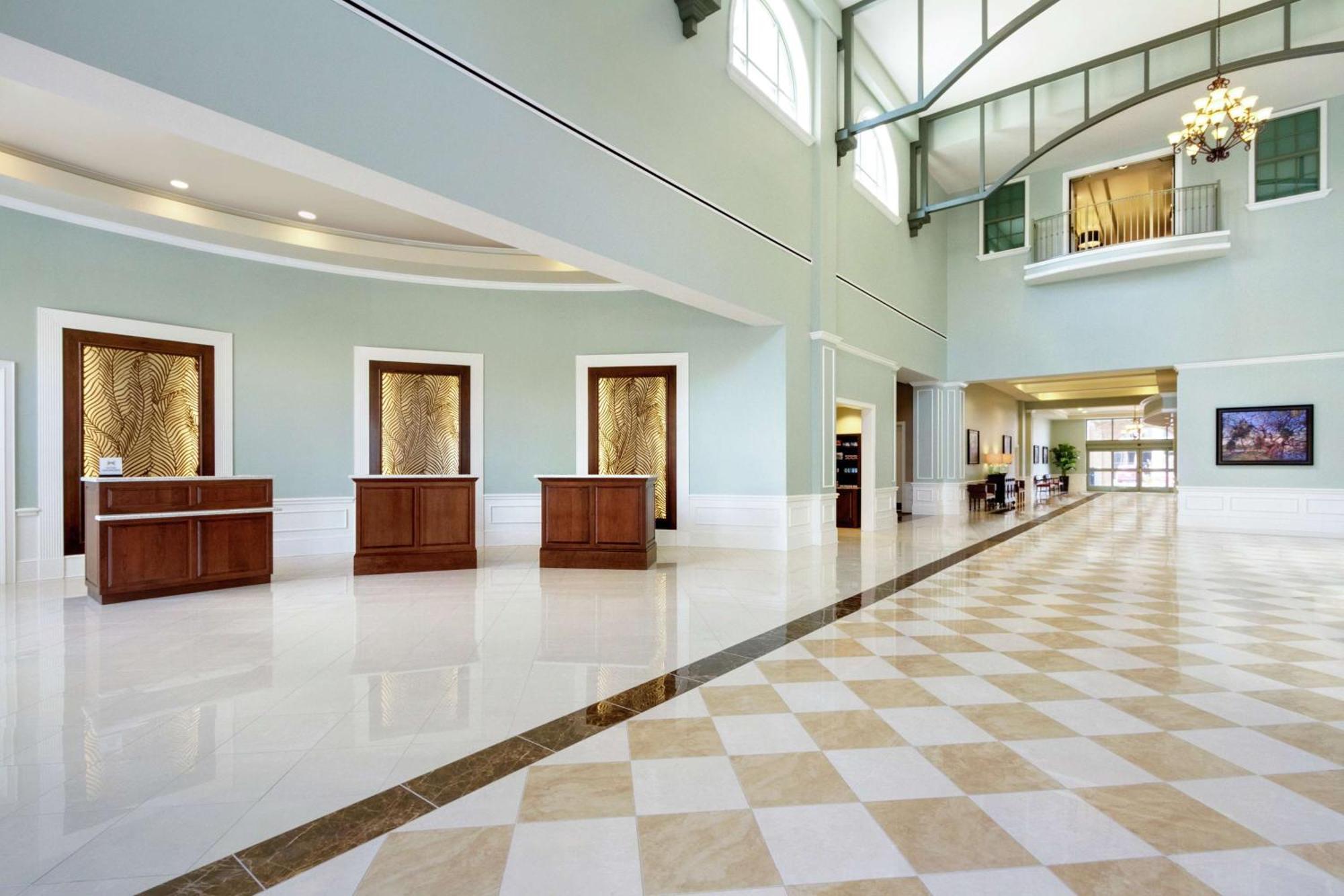 Embassy Suites Savannah Historic District Buitenkant foto
